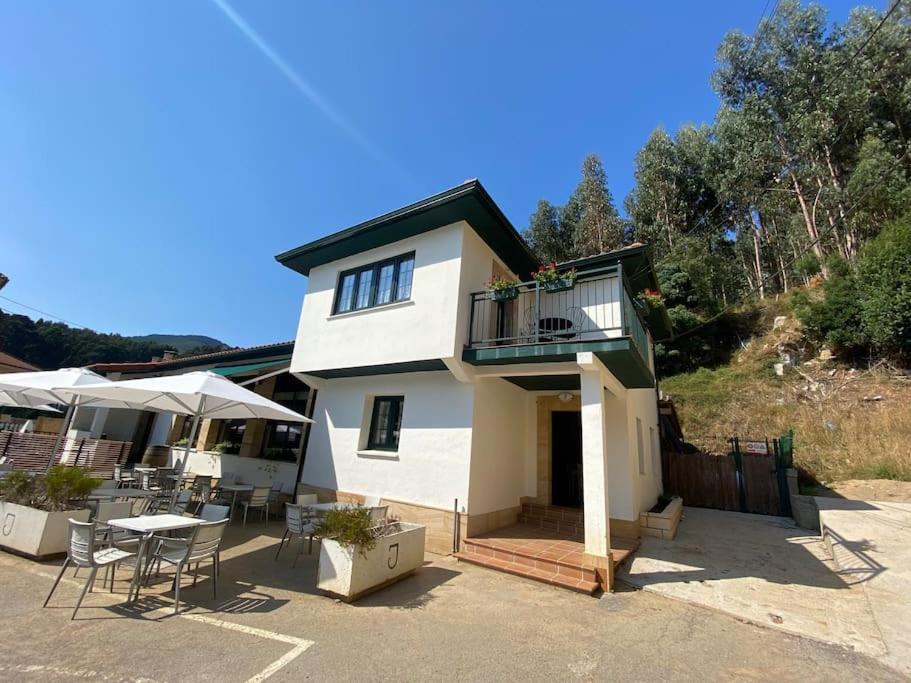 Casa En Montealegre Reformada Y Acogedora Sámano Eksteriør bilde